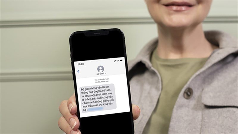 Cảnh báo nhận SMS này, xóa ngay kẻo mất sạch tiền trong tài khoản